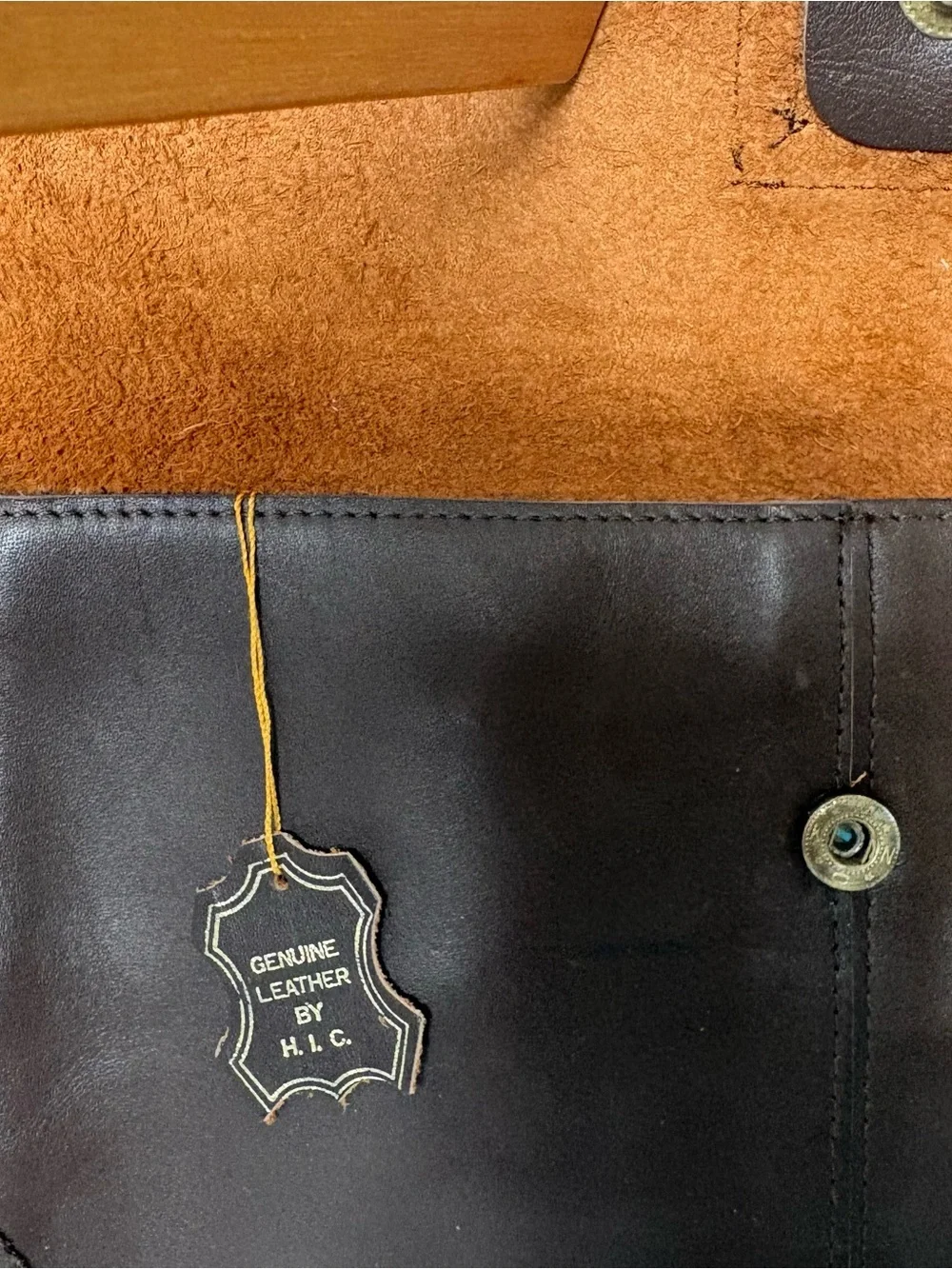 Vtg. HLC chocolate brown leather western envelope clutch